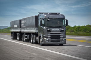  Caminhões desenvolvidos pela Scania atingem 20% de economia de combustível 