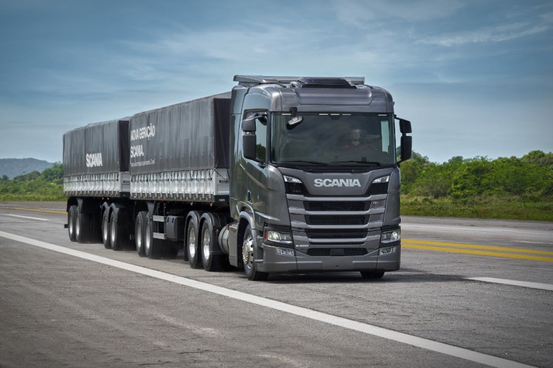 Caminhões desenvolvidos pela Scania atingem 20% de economia de combustível